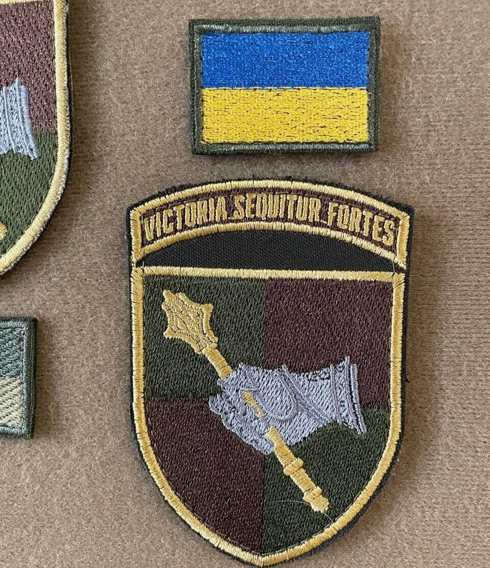 Ukrainian Army Morale Patch Land Forces Command Tactical Badge Hook * 4 pcs