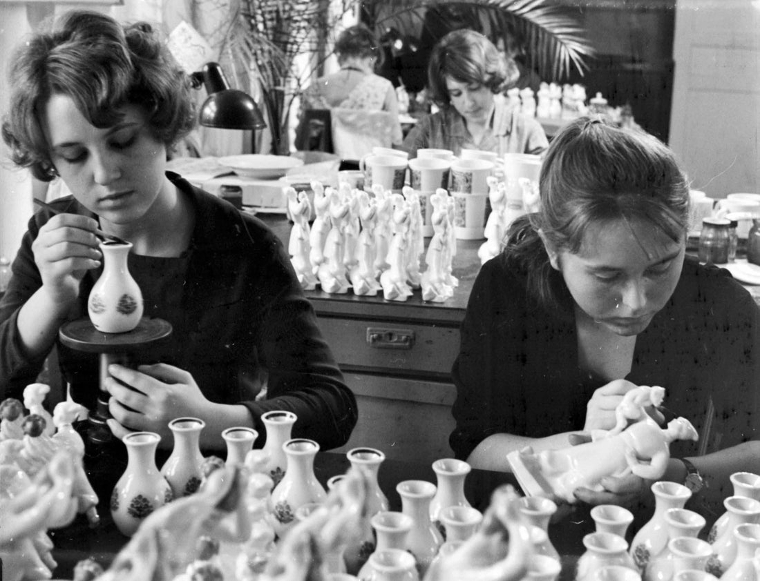 The Golden Age of Kyiv Porcelain: History, Art, and Legendary Masters