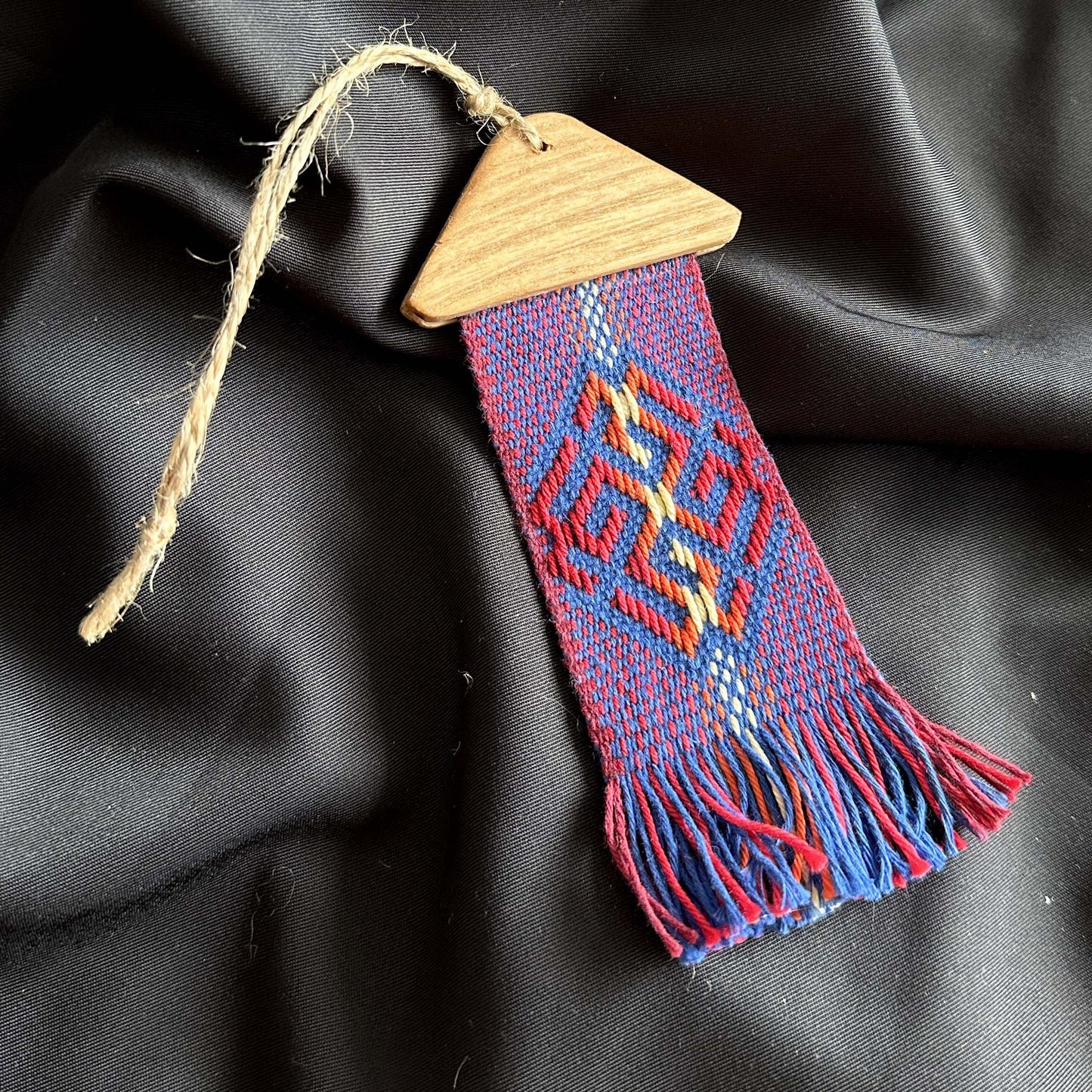 Ukranian "Ancestral Guard" – Handwoven Slavic Ornament Hanging Talisman