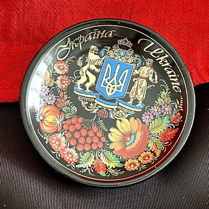 krainian Fridge Magnet Сeramic Plate Petrikov Painting