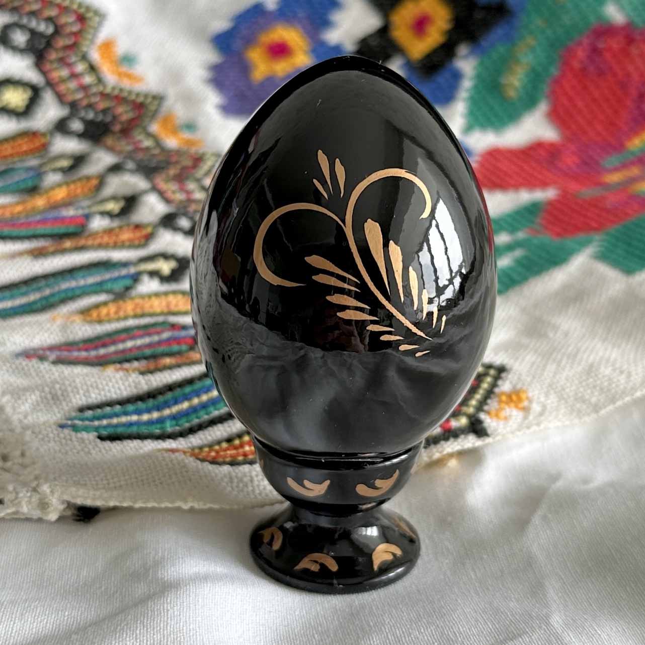 Petrykivka Wooden Easter Egg | Hand-Painted Ukrainian Pysanky (870 mm) 01-202