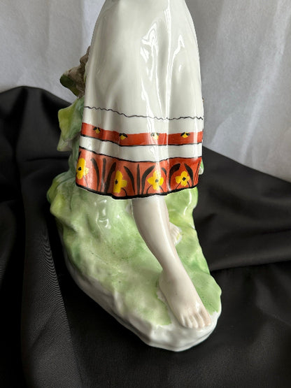 Ukrainian Vintage Ussr Porcelain Figurine "In love or not in love?" (1962 Kyiv)
