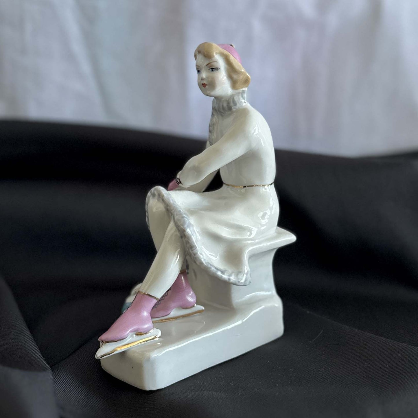 "The Figure Skater" – Authentic Vintage Kyiv Porcelain Figurine (KEKHZ)