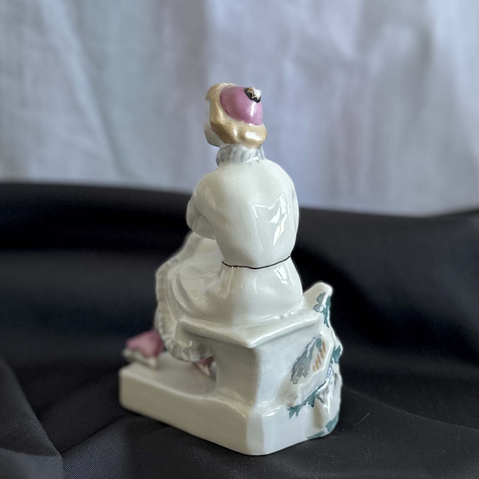 "The Figure Skater" – Authentic Vintage Kyiv Porcelain Figurine (KEKHZ)