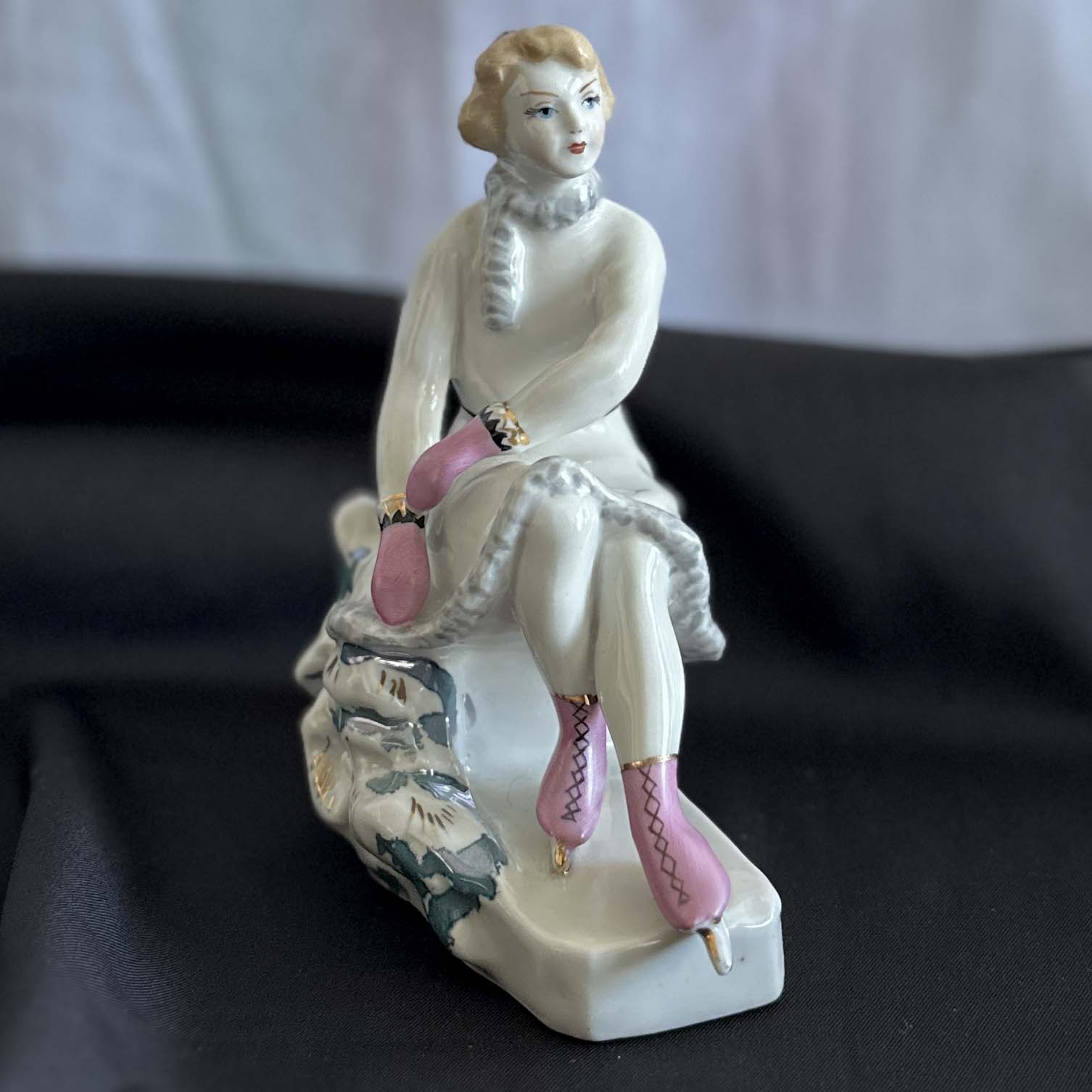 "The Figure Skater" – Authentic Vintage Kyiv Porcelain Figurine (KEKHZ)