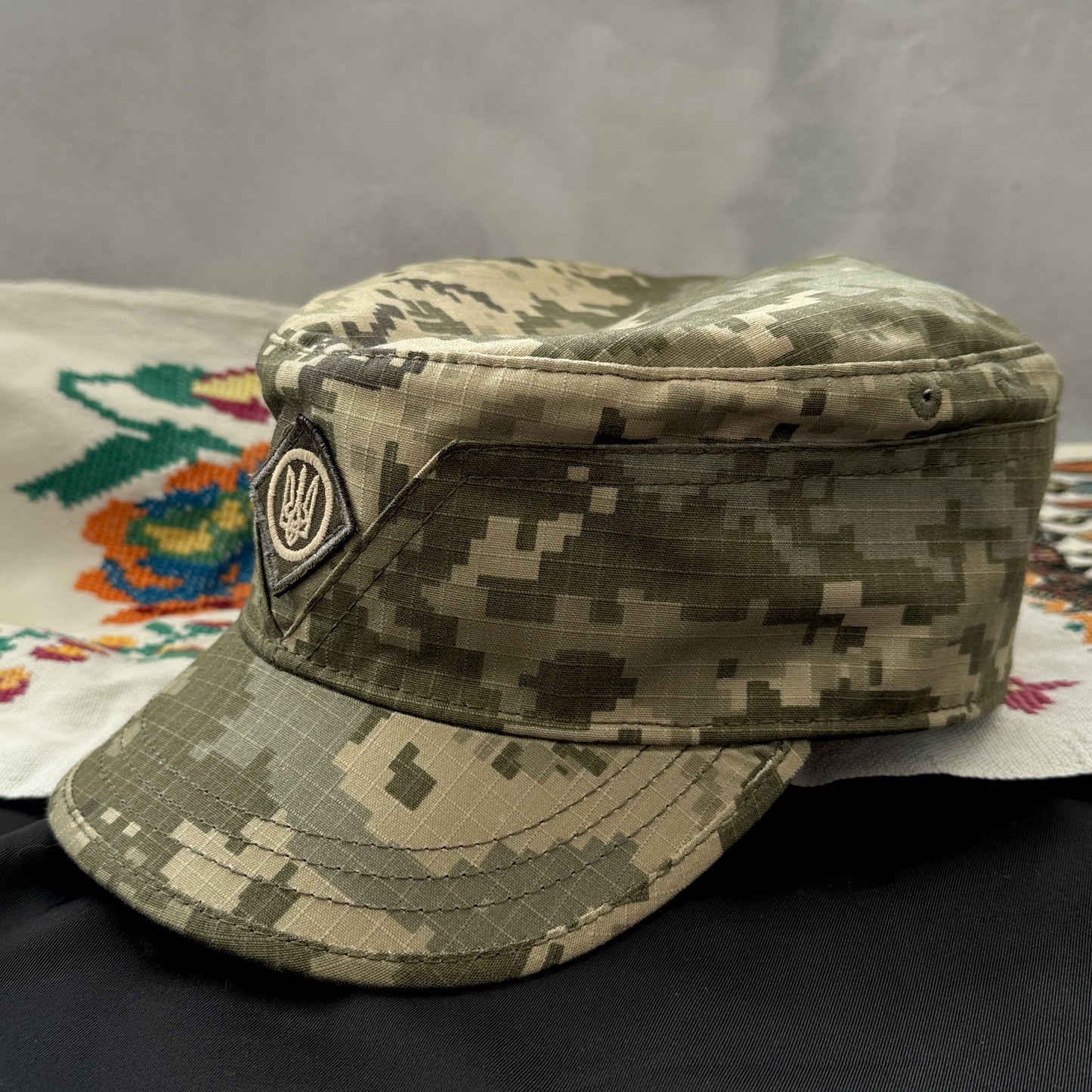 Ukrainian Army Cap Pixel MM Mazepinka with Badge Trident of Ukraine