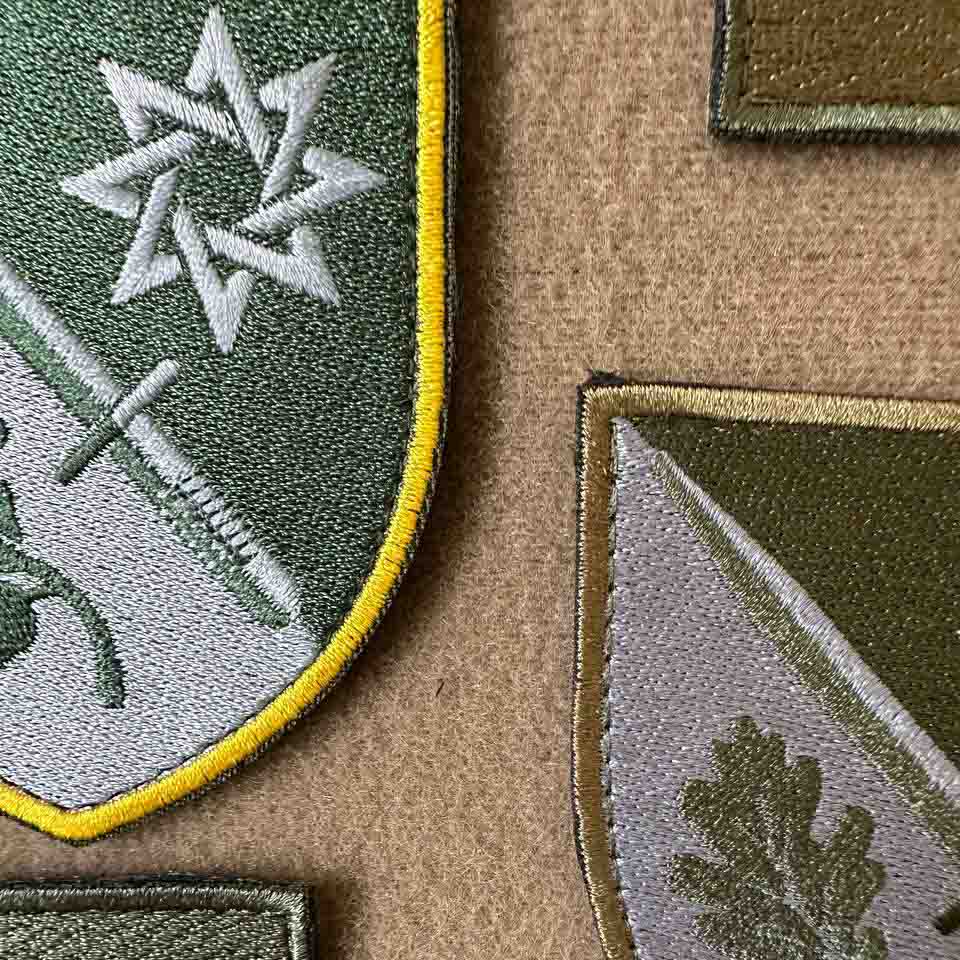 Ukrainian Army Patch 152 Separate Chasseurs Brigade Tactical Badge Hook