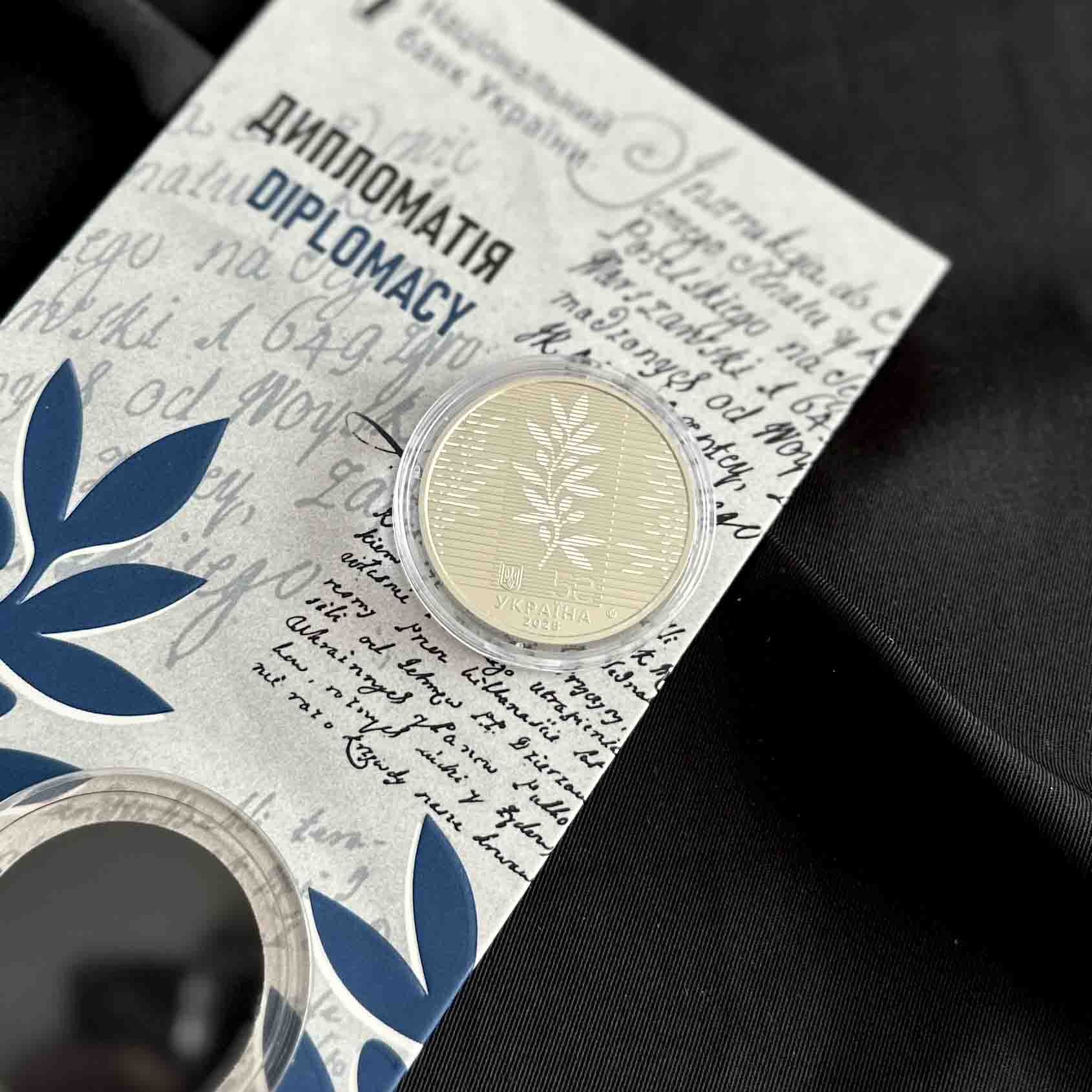 Ukrainian Coin 5 Hryven 2025 "DIPLOMACY" Booklet