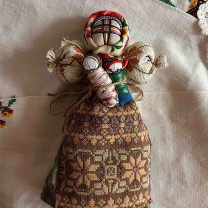 Ukrainian doll motanka