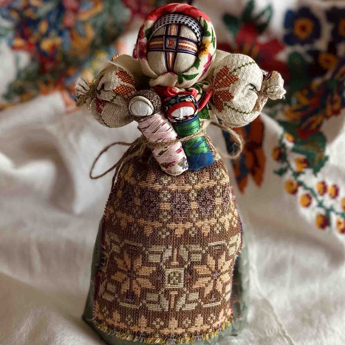 Ukrainian doll motanka