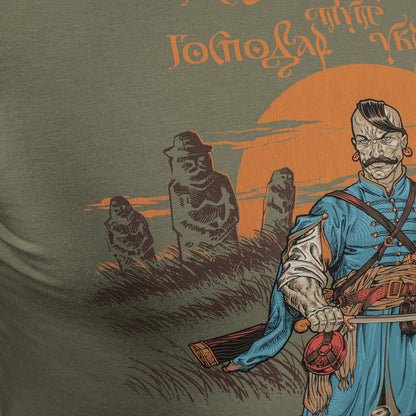 T-shirt noir ukrainien orné du trident blanc, emblème national de l'Ukraine.