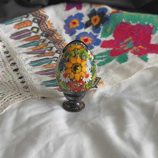 Petrykivka Wooden Easter Egg | Hand-Painted Ukrainian Pysanky (870 mm) 01-221