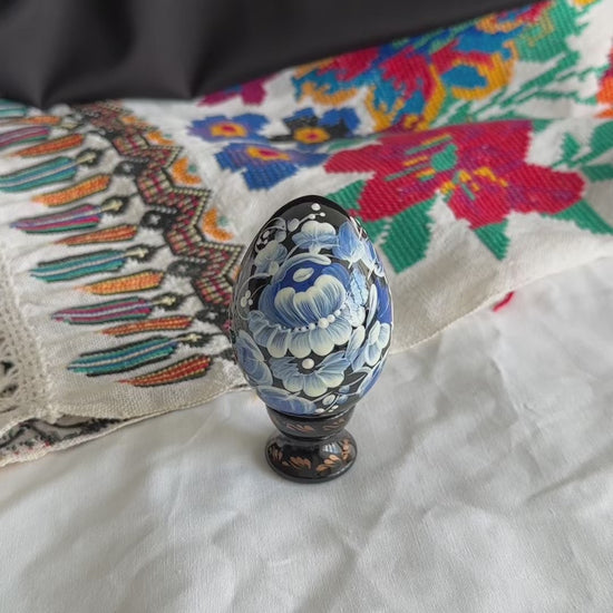 Petrykivka Wooden Easter Egg | Hand-Painted Ukrainian Pysanky (870 mm) 01-022