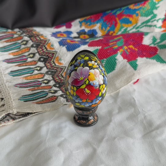 Petrykivka Wooden Easter Egg | Hand-Painted Ukrainian Pysanky (870 mm) 01-041