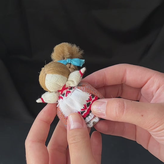 Ukrainian Authors Motanka Traditional Doll-Amulet "Women's Happiness" 70 mm (2.7 in)